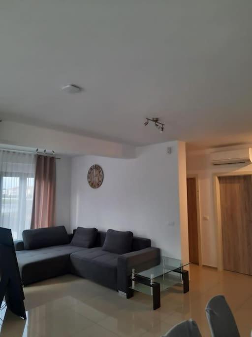 Vizula Apartment *